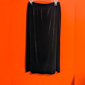Briggs New York Elegant Black Velvet Maxi Skirt - Sz PL